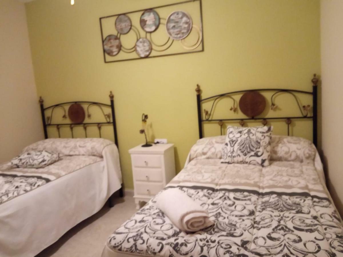 טרוחיו Apartamento Turistico La Victoria מראה חיצוני תמונה