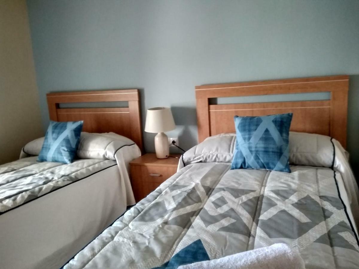 טרוחיו Apartamento Turistico La Victoria מראה חיצוני תמונה