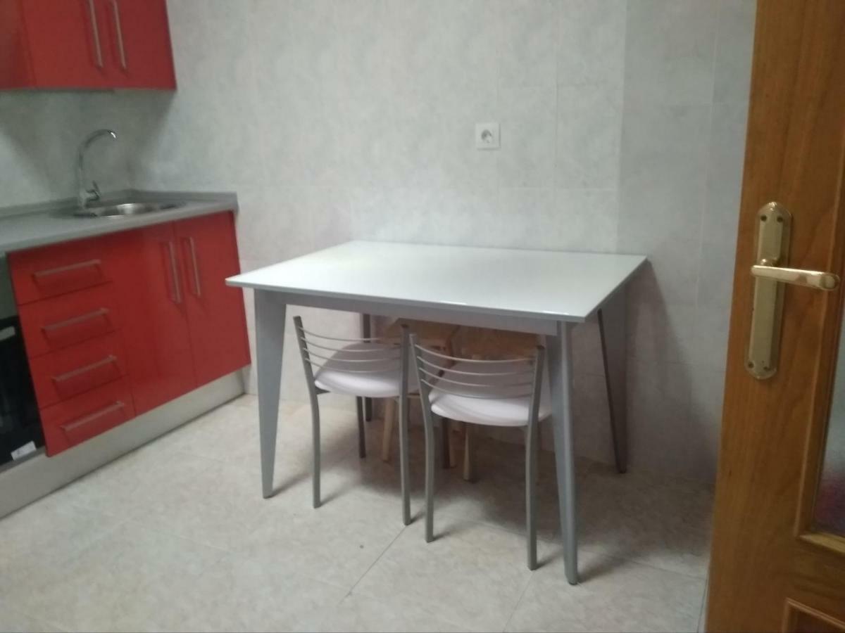 טרוחיו Apartamento Turistico La Victoria מראה חיצוני תמונה