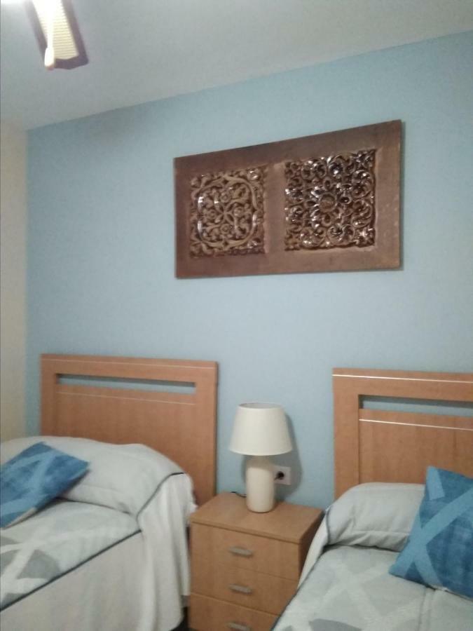 טרוחיו Apartamento Turistico La Victoria מראה חיצוני תמונה